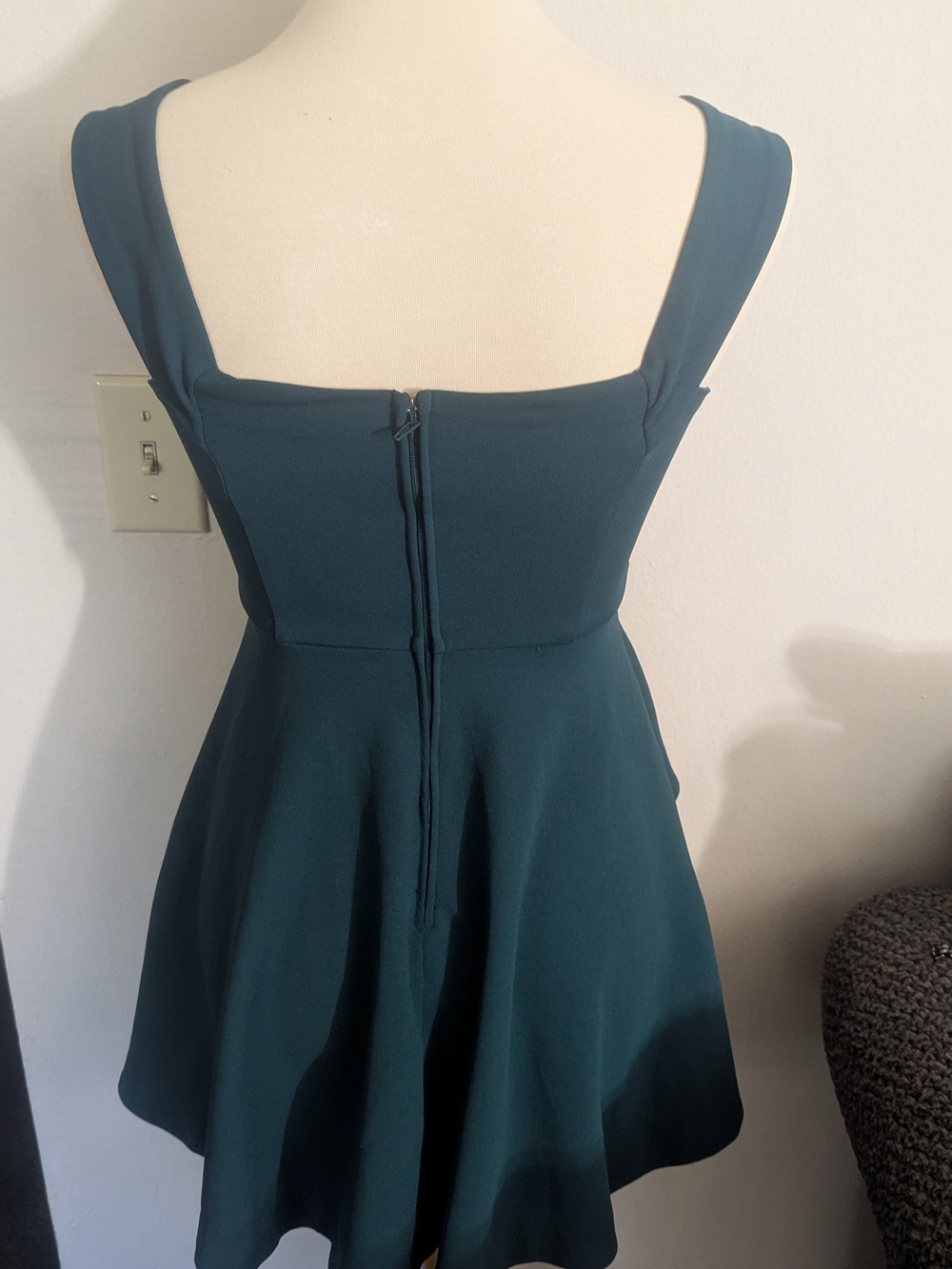 NWT Speechless Dark Green Skater Dress Fit Flare Scuba Knit Ruffle Skirt Size 3 - Picture 3 of 8